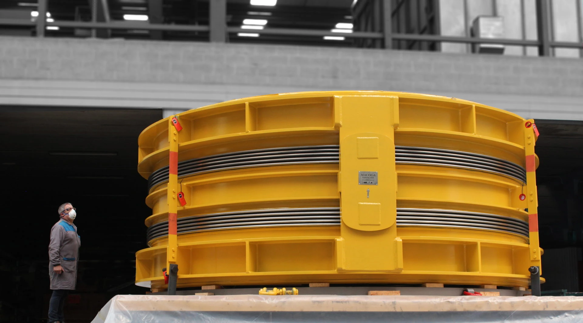 double-gimbal-expansion-joint-for-power-plant-in-france-large.jpg